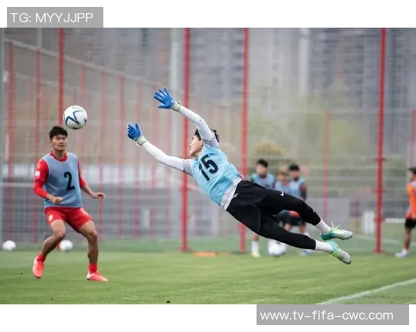 武汉堤角小学足球队奋勇拼搏展现青春风采助力校园体育发展